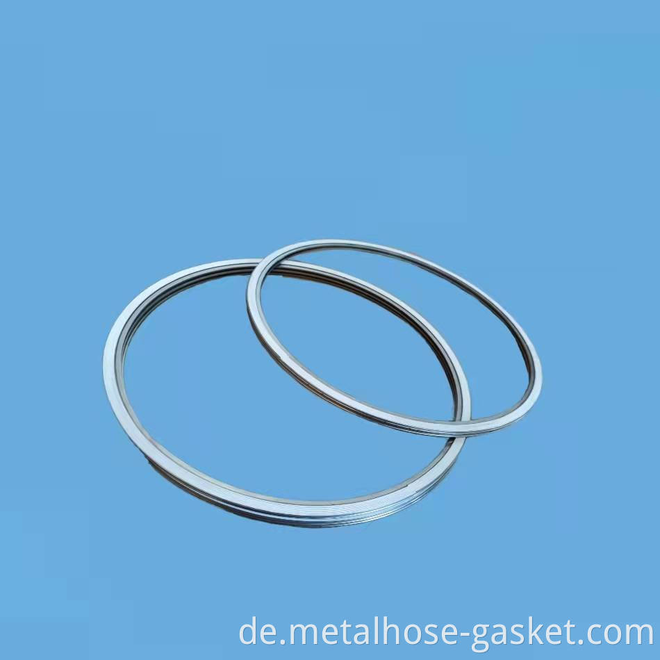 PTFE wound gasket with inner ring